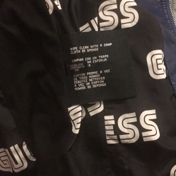 Guess jacket blue worn once small - Picture 5 of 8